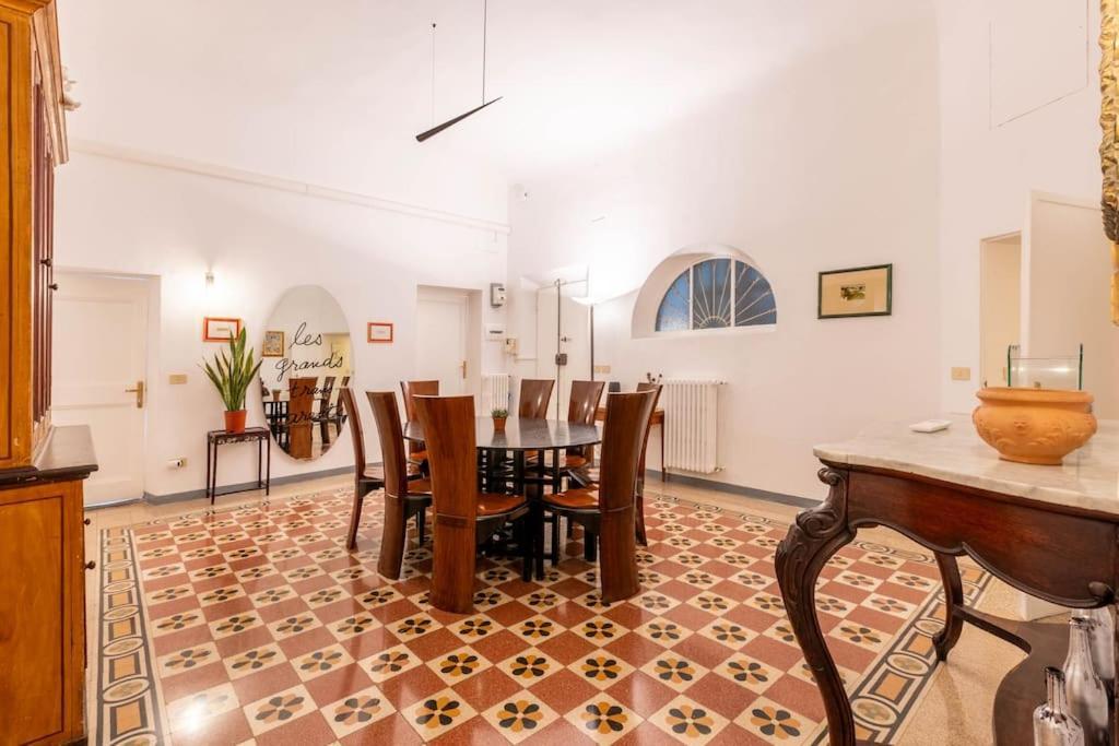 Academia Of Davide Spacious Apartment 佛罗伦萨 外观 照片