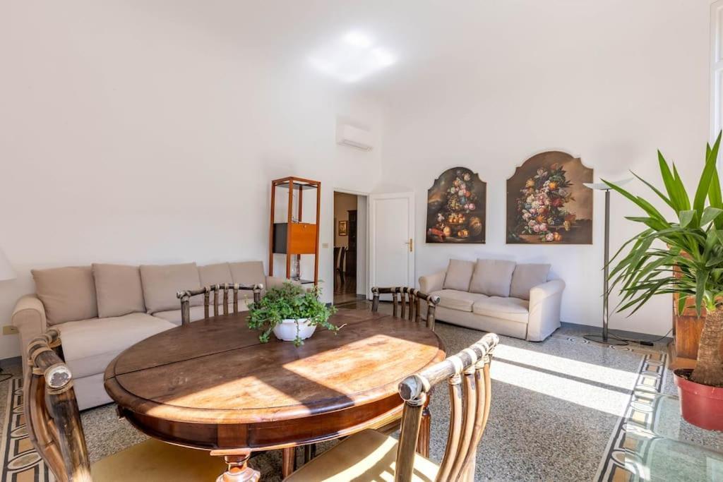 Academia Of Davide Spacious Apartment 佛罗伦萨 外观 照片